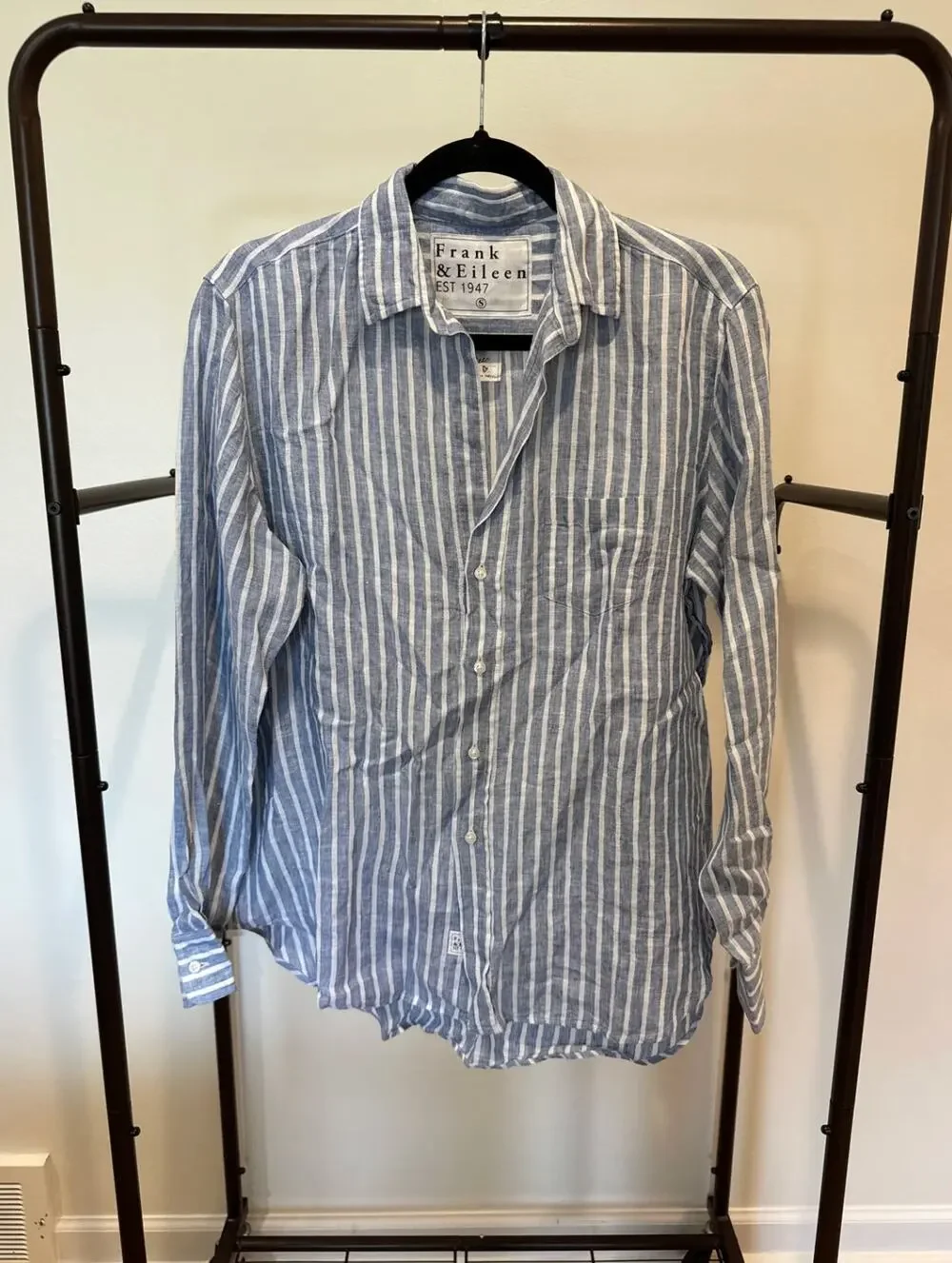 Frank & Eileen Eileen Linen Shirt in Blue Stripe size S small
